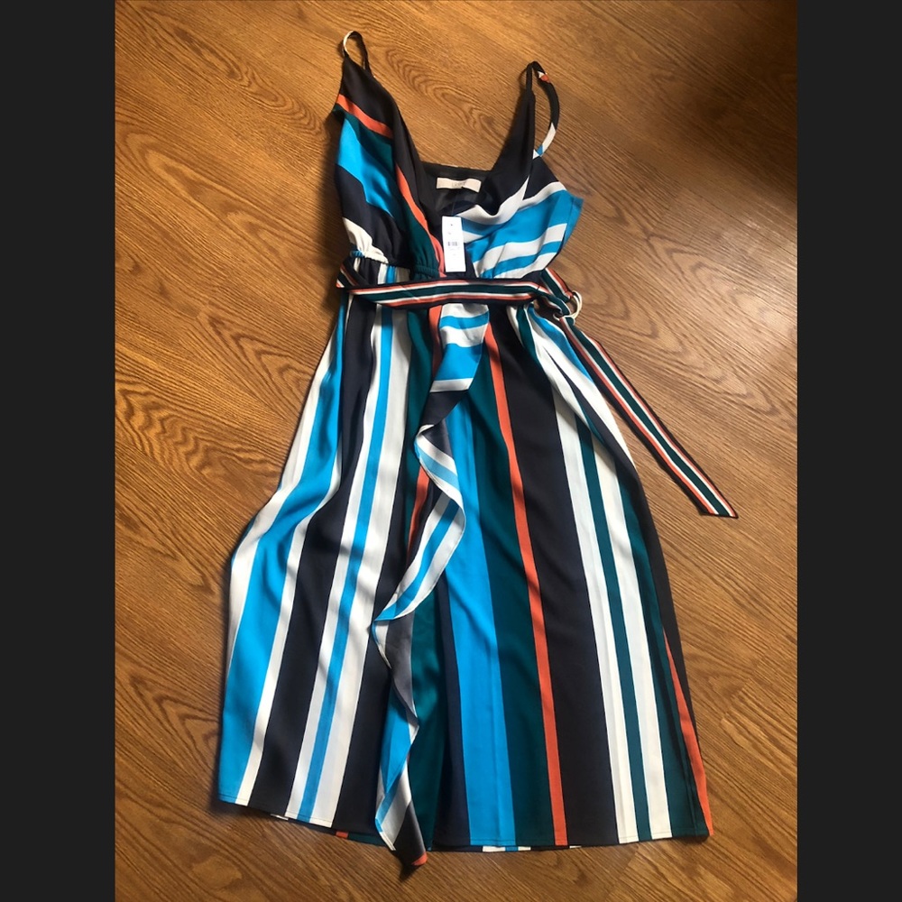 Loft skyline wrap dress!!